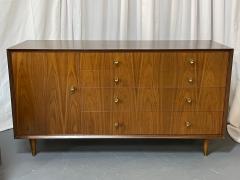 Pair of Mid Century Modern Chests Dressers Bedside Stands Opposing Refinished - 2808800