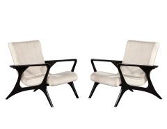 Pair of Mid Century Modern Contour Lounge Chairs by Vladimir Kagan - 2536086