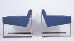 Pair of Mid Century Modern Lounge Chairs - 2029803