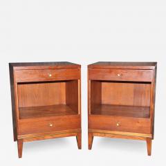 Pair of Mid Century Side tables Nightstands by R Way furniture Company - 3713147