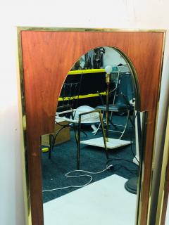 Pair of Modern Mirrors with Brass Interior Design - 885127