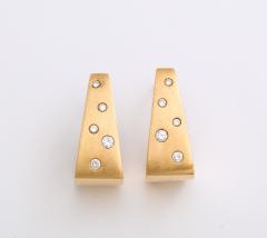 Pair of Modernist Diamond and Gold 14 k Earrings - 2141355