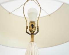 Pair of Murano Glass Table Lamps on Walnut Bases Italy 1960s - 4540502