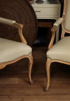 Pair of Oversize 19th c Louis XV Fauteuils - 3522506