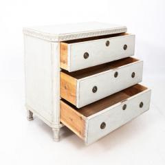 Pair of Painted Gustavian Chest of Drawers - 1179990