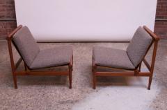 Pair of Petite Danish Modern Slipper Chairs in Teak and Gray Boucl  - 1800386