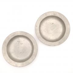 Pair of Pewter Plates 18th or 19th century - 3086024