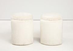 Pair of Round Sculptural Poufs or Stools in Ivory High Pile Velvet Italy 2024 - 3730814