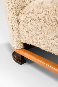 Pair of Scandinavian Art Deco Easy Chairs in Birch and Sheepskin 1930s - 4443295