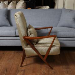 Pair of Sculptural Lounge Chairs - 4573755