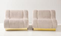 Pair of Sculptural Lounge Chairs in High Pile Beige Velvet Brass Plinth Italy - 3727369