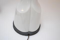 Pair of Sculptural Vintage American White Porcelain and Brass Tables Lamps - 3452404