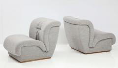 Pair of Slipper Lounge Chairs in Grey Boucle by Doimo Salotti Italy circa 1970 - 2600667