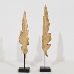 Pair of Small 19th Century Italian Carved Giltwood Baroque Style Ornaments - 4119341