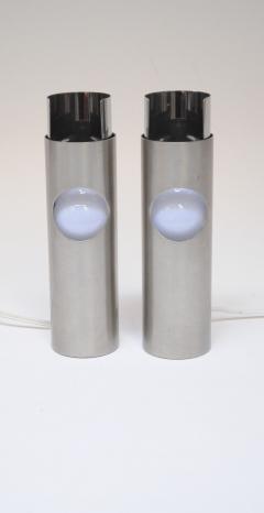 Pair of Small Italian Cylindrical Aluminum Bedside Lamps by Gaetano Missaglia - 3519241