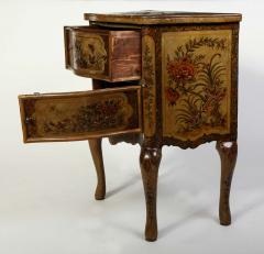 Pair of Small Italian Lacquered Commodes 19 century - 3943497