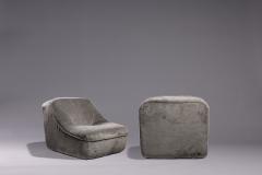 Pair of Space Age lounge chairs in gray velvet Italy 1960s - 3122324