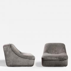 Pair of Space Age lounge chairs in gray velvet Italy 1960s - 3124520