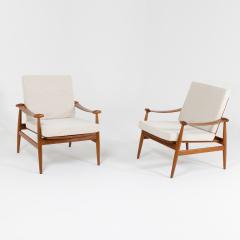 Pair of Spade Armchairs by Finn Juhl - 1944663