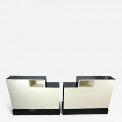 Pair of Stepped Art Deco Stands Lacquered in Ebony and Ivory - 4159519