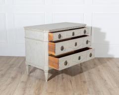 Pair of Swedish Gustavian Style Painted Chests of Drawers Early 20th Century - 4313764