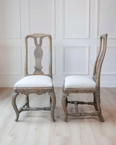 Pair of Swedish Rococo Period Dining Chairs with Vase Form Splats 18th Century - 4557953