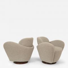 Pair of Swivel Lounge Chairs - 4196236