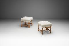Pair of Upholstered Footstools with Curved Wooden Legs Europe Mid 20th Century - 4291211