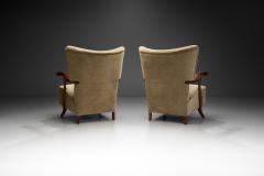 Pair of Upholstered Mid Century Modern Lounge Chairs Europe 20th Century - 3677523