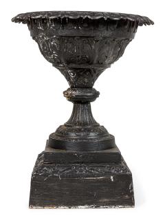 Pair of Victorian Cast Iron Outdoor Urns - 4639953
