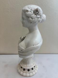 Pair of Victorian White Porcelain Female Bust - 4666818