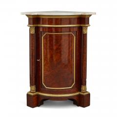 Pair of Victorian corner cabinets of Windsor Castle provenance - 2449103