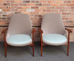 Pair of Vintage Italian Slipper Chairs in Walnut and Mohair by Fratelli Marelli - 4179631