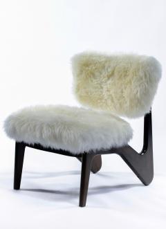 Pair of Walnut Mid Century Modern Sculptural Chairs in New Ivory Sheepskins - 4342019