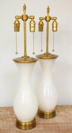 Pair of White Opaline Lamps - 1048691