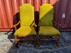 Pair of William and Mary Style 19th Century Oak Elbow Chairs - 4511324
