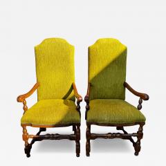 Pair of William and Mary Style 19th Century Oak Elbow Chairs - 4511632