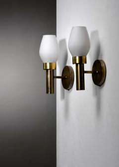 Pair of brass and opaline glass wall lamps - 4207028