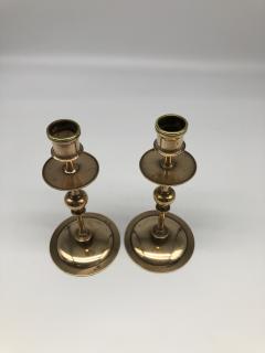 Pair of brass candlesticks - 2623907