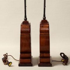 Pair of carved lamps - 4183673