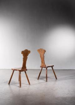 Pair of carved oak dining chairs Sweden - 3083404