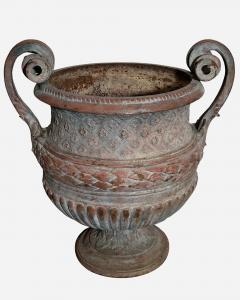 Pair of cast iron garden vases Fonderie dart du Val dOsne France circa 1850 - 4334370