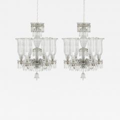 Pair of clear cut and etched glass 6 light chandeliers - 3388349