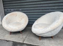 Pair of egg shaped armchairs Italy 1950s - 3225325