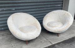 Pair of egg shaped armchairs Italy 1950s - 3225327