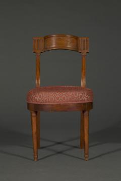 Pair of fine and unusual mahogany Directoire period side chairs - 4463122