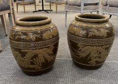 Pair of glazed ceramic Chinese export planters with a dragon motif and Greek key - 3287512