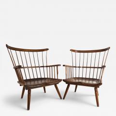 Pair of handmade Windsor lounge chairs England circa 1960 - 4752270