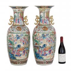Pair of large Canton style famille rose Chinese porcelain vases - 2782413