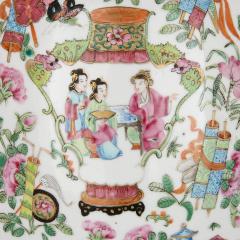 Pair of large Canton style famille rose porcelain vases - 2805361